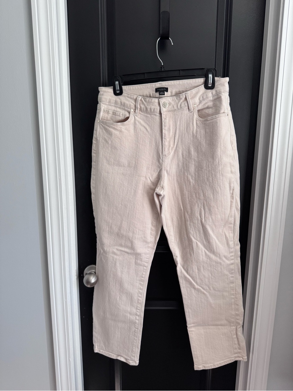 Ann Taylor Straight Leg Jeans in Pale Blush